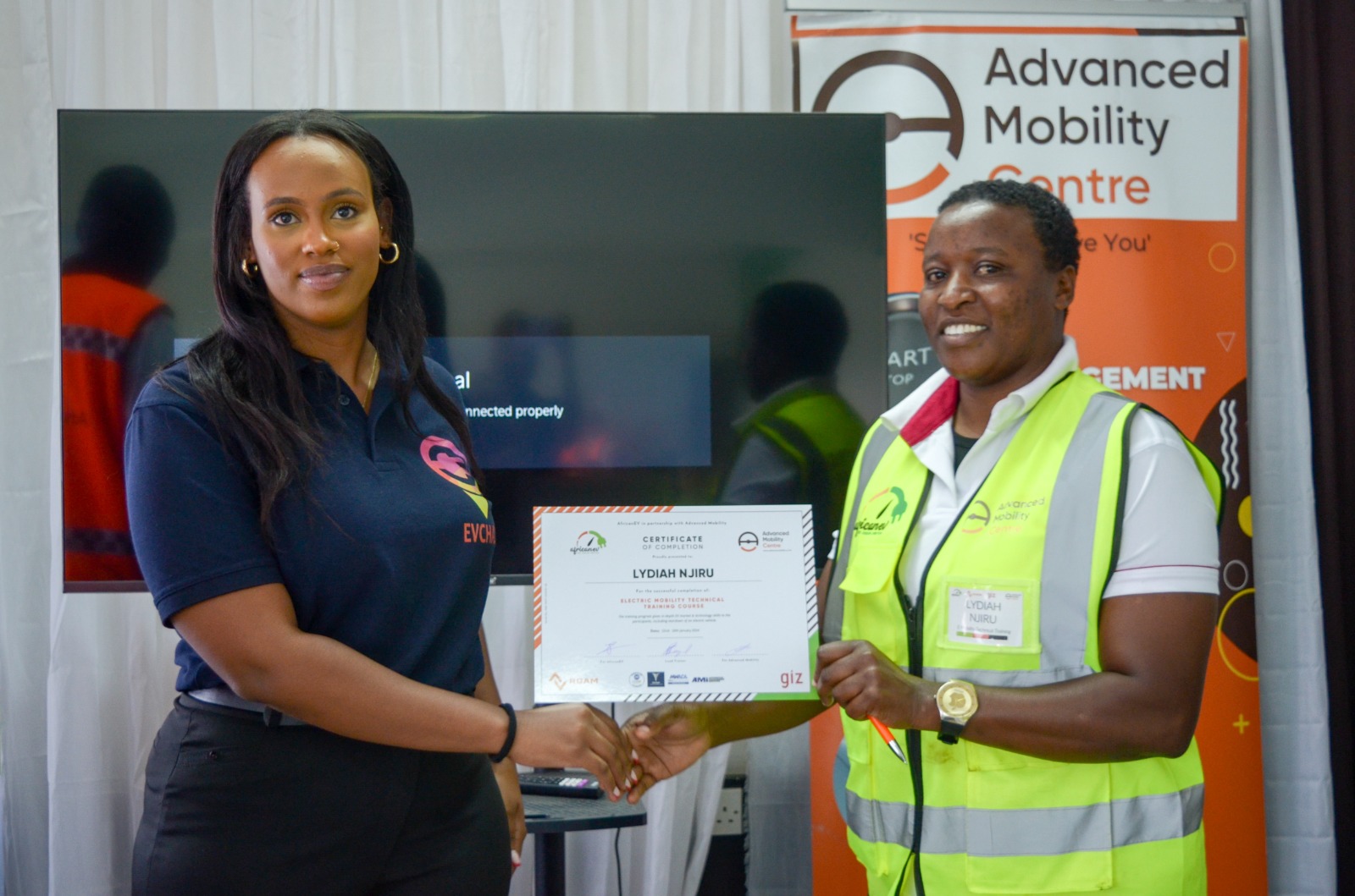 Agribusiness participants receiving their certificates